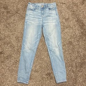 American Eagle Curvy Hi-Rise Jeggings